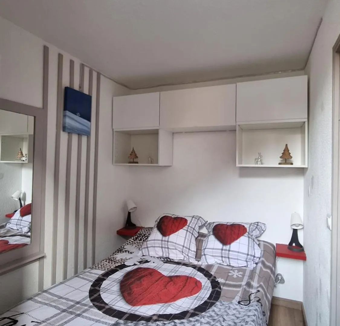 P2 Au Pied Des Pistes Apartment Le Devoluy 0*,  France