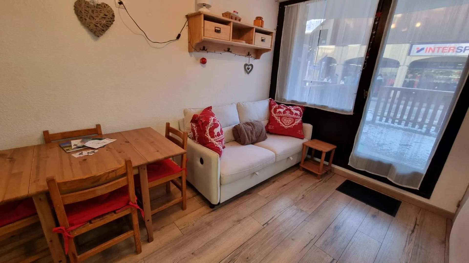 P2 Au Pied Des Pistes Apartment Le Devoluy